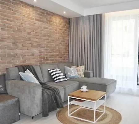 Sandland - - Ustronie Morskie