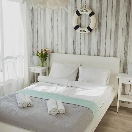 Sandland - - Apartment