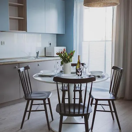 Sandland - - Ustronie Morskie