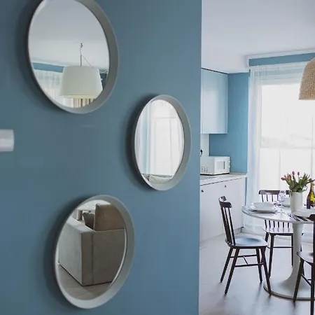 Sandland - - Ustronie Morskie